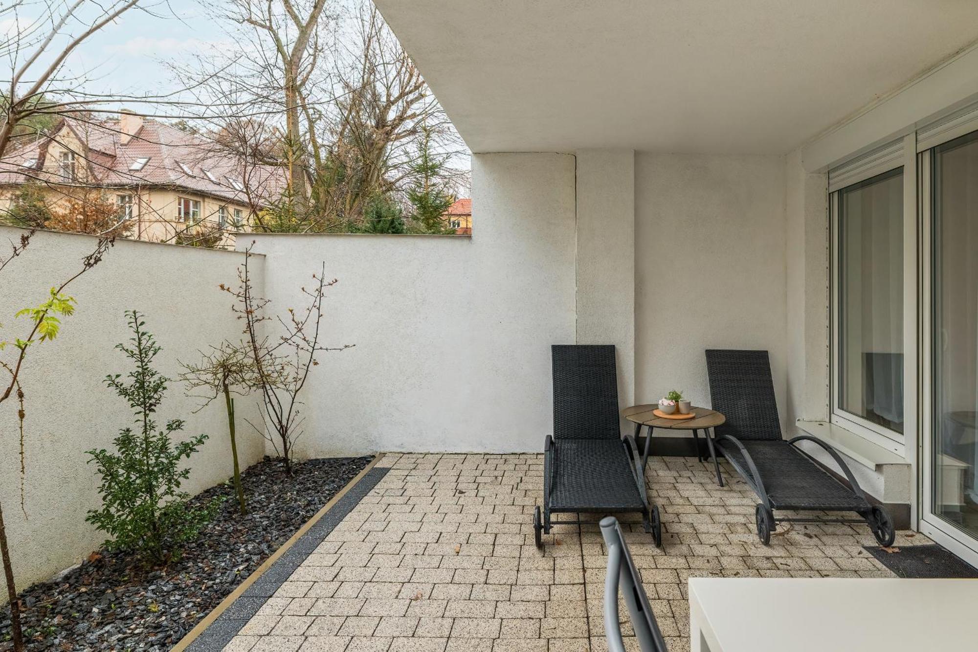 Family Apartments Herberta With Terrace And Parking By Rent Like Home Świnoujście Екстериор снимка