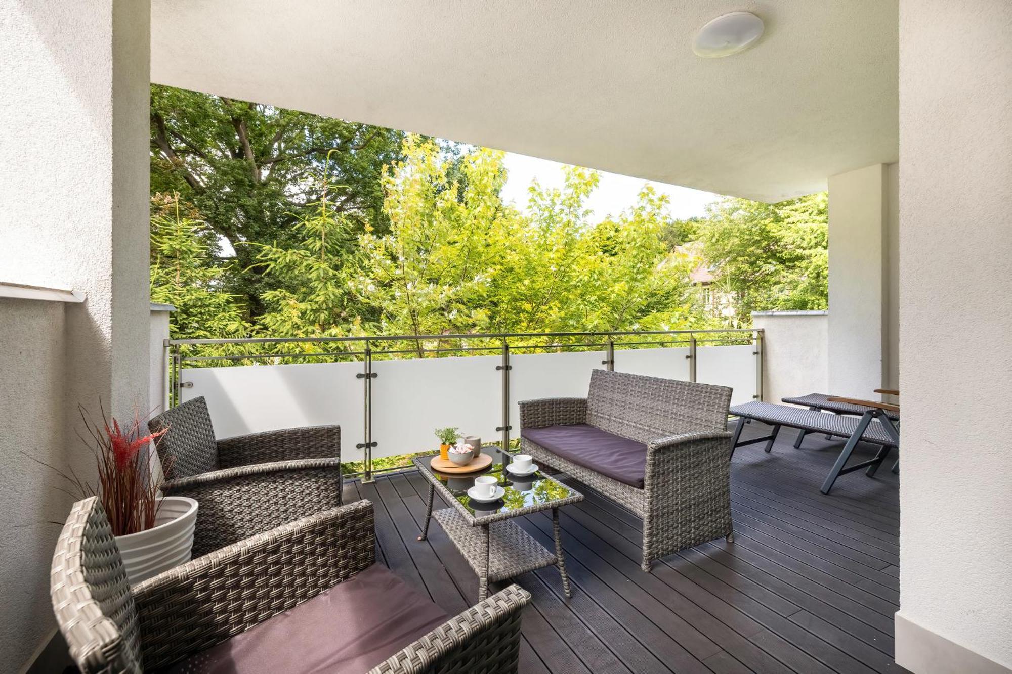 Family Apartments Herberta With Terrace And Parking By Rent Like Home Świnoujście Екстериор снимка